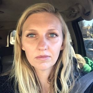 Meet your Posher, Kally